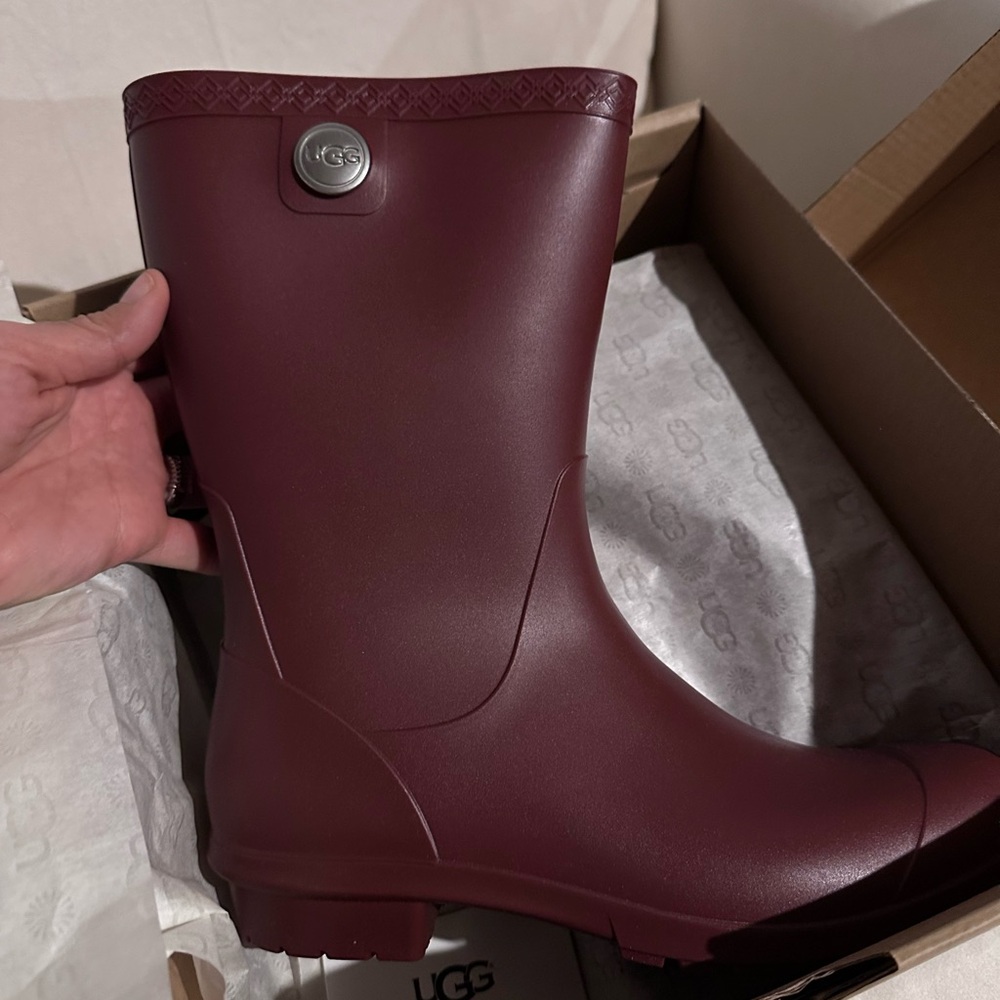 UGG Maroon Waterproof Boots